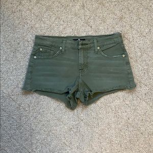 7 For All Mankind, cutoffs